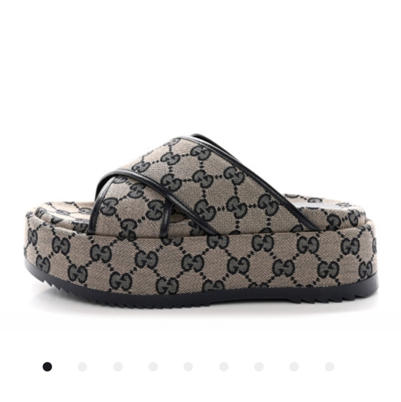 Gucci Criss Cross Slides - Picture 1 of 7